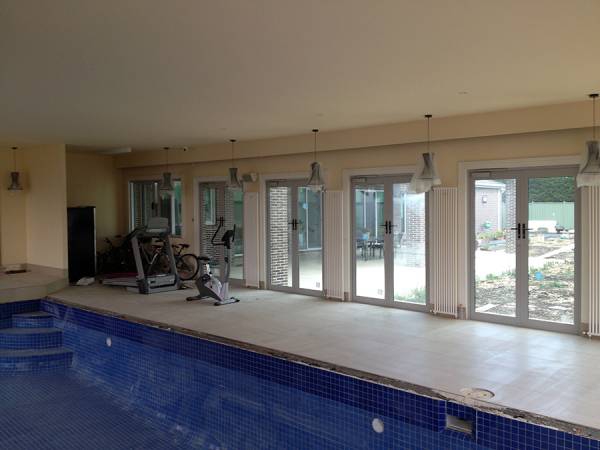   &raquo; Click to zoom ->