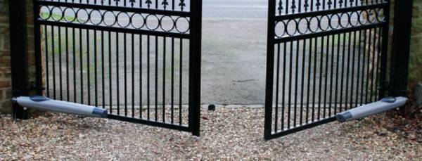   &raquo; Click to zoom ->